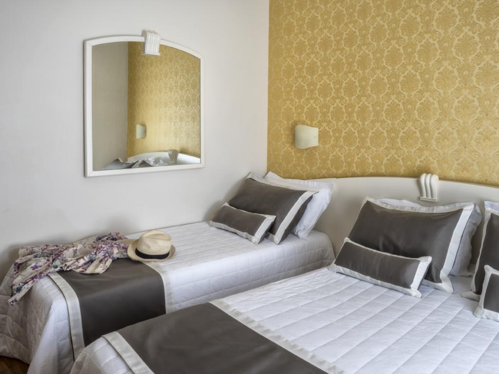 Novecento Suite Hotel Riccione Buitenkant foto